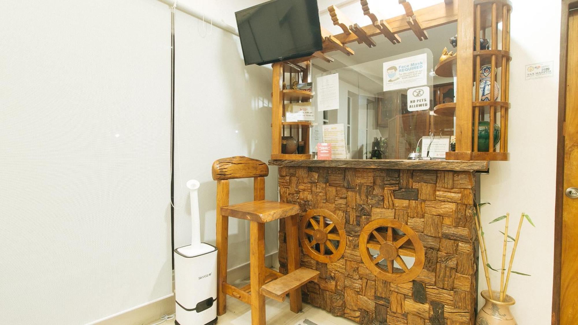 Reddoorz Plus @ Jollydays Hotel Nueva Ecija San Jose  ภายนอก รูปภาพ