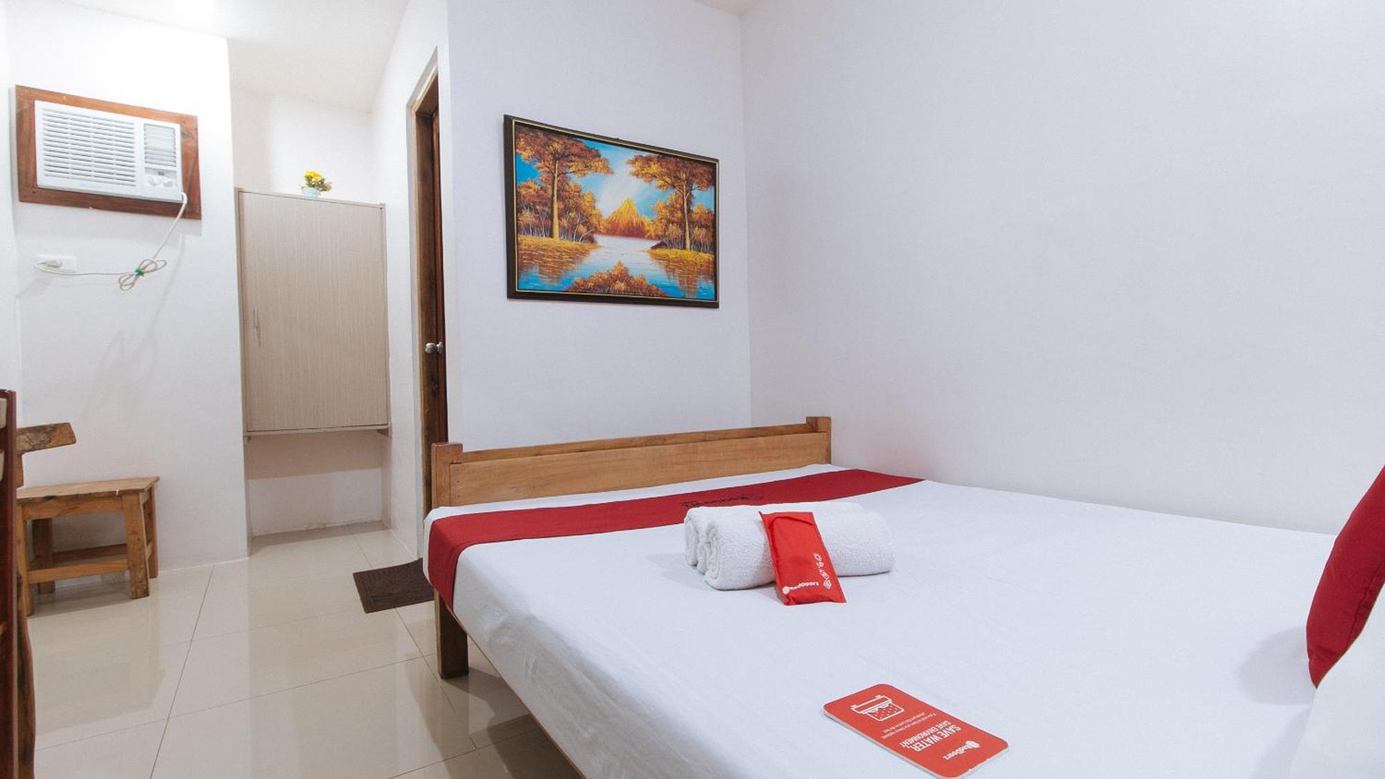 Reddoorz Plus @ Jollydays Hotel Nueva Ecija San Jose  ภายนอก รูปภาพ
